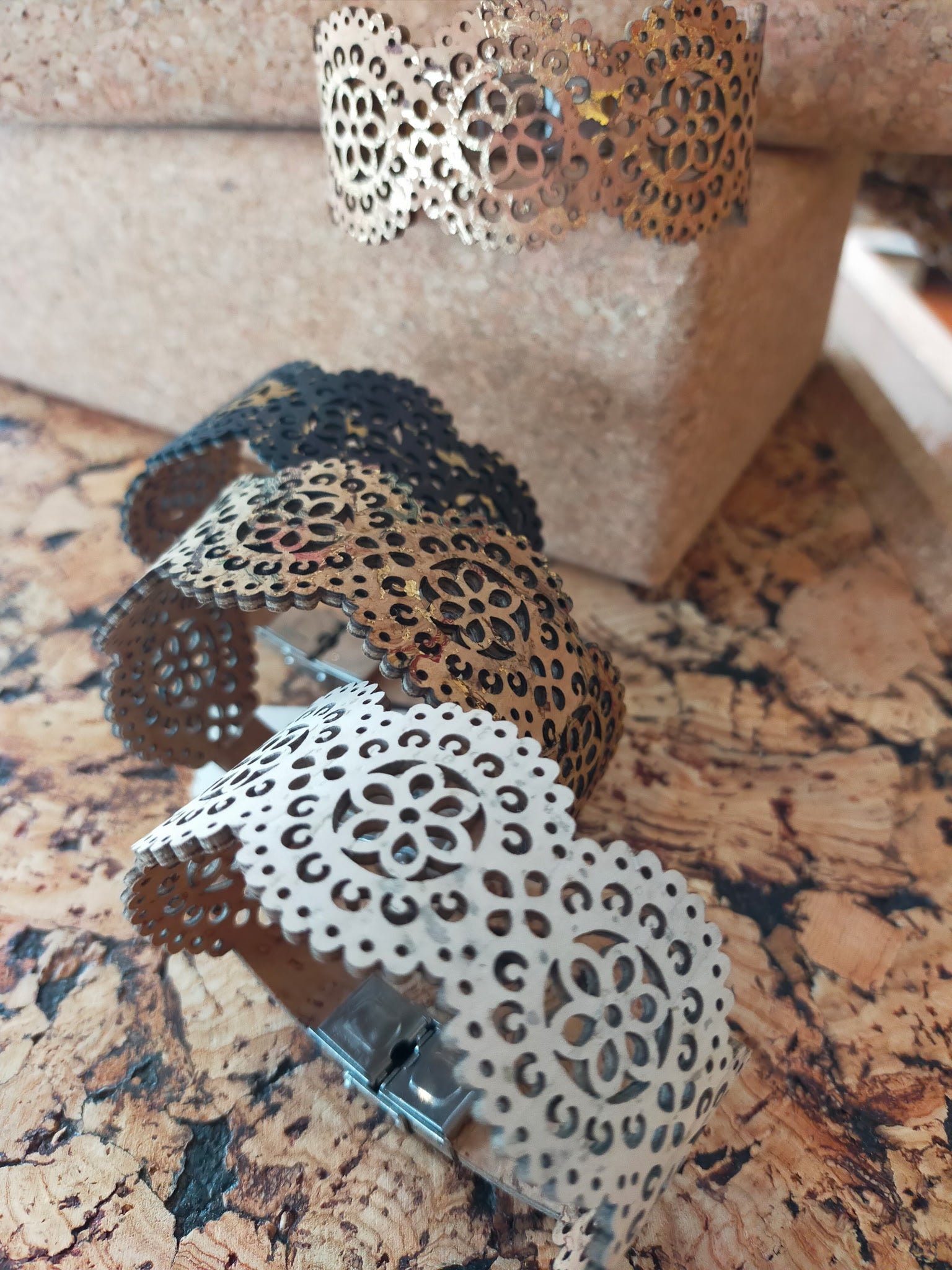 Bracelet femme  en dentelle de liège